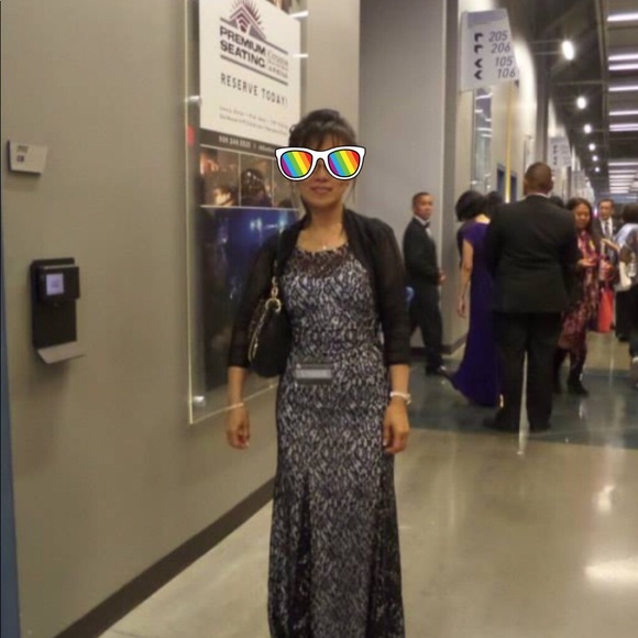 🌺Black and White Prom Dress (S)🌺 - Picture 3 of 3